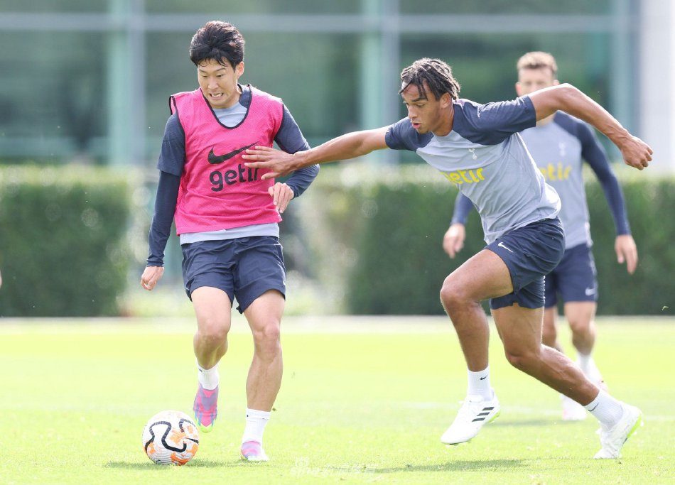 则是观察球 则是观察球