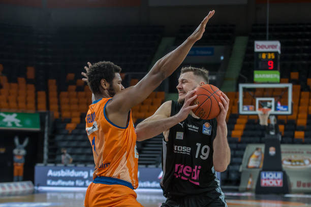 畅的进攻组 畅的进攻组