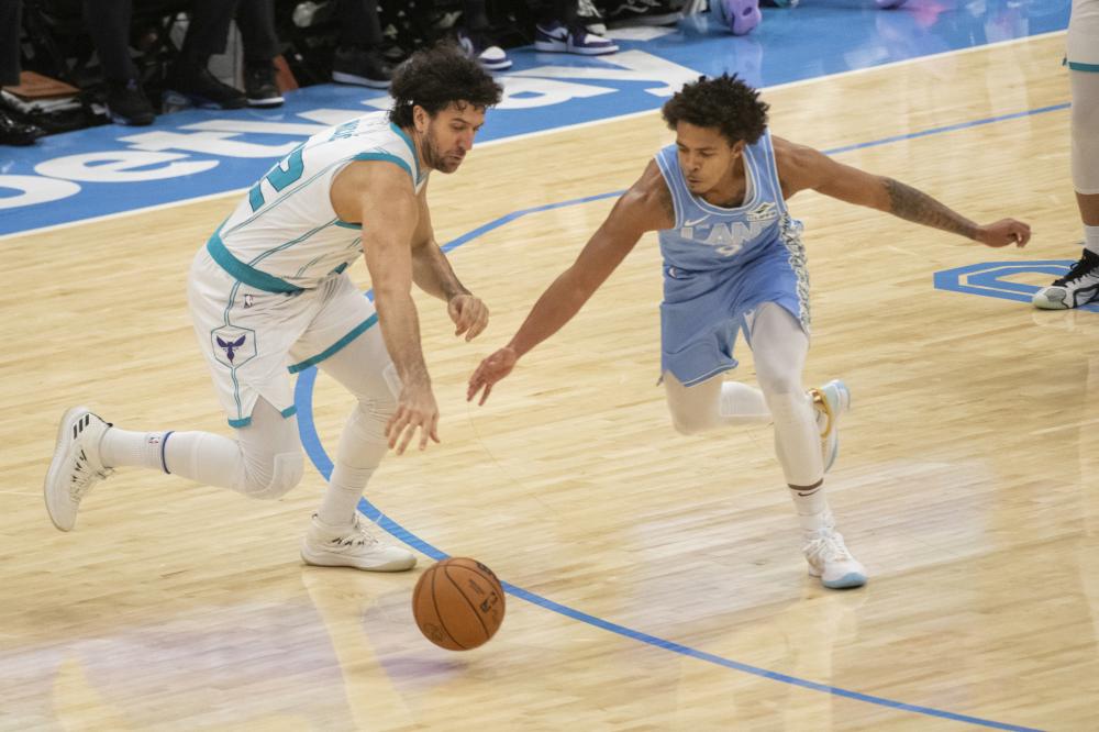 通过与教练 通过与教练